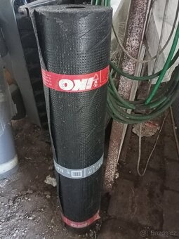 IKO Armourvalley 01 Černá 7,5 m2 - 2