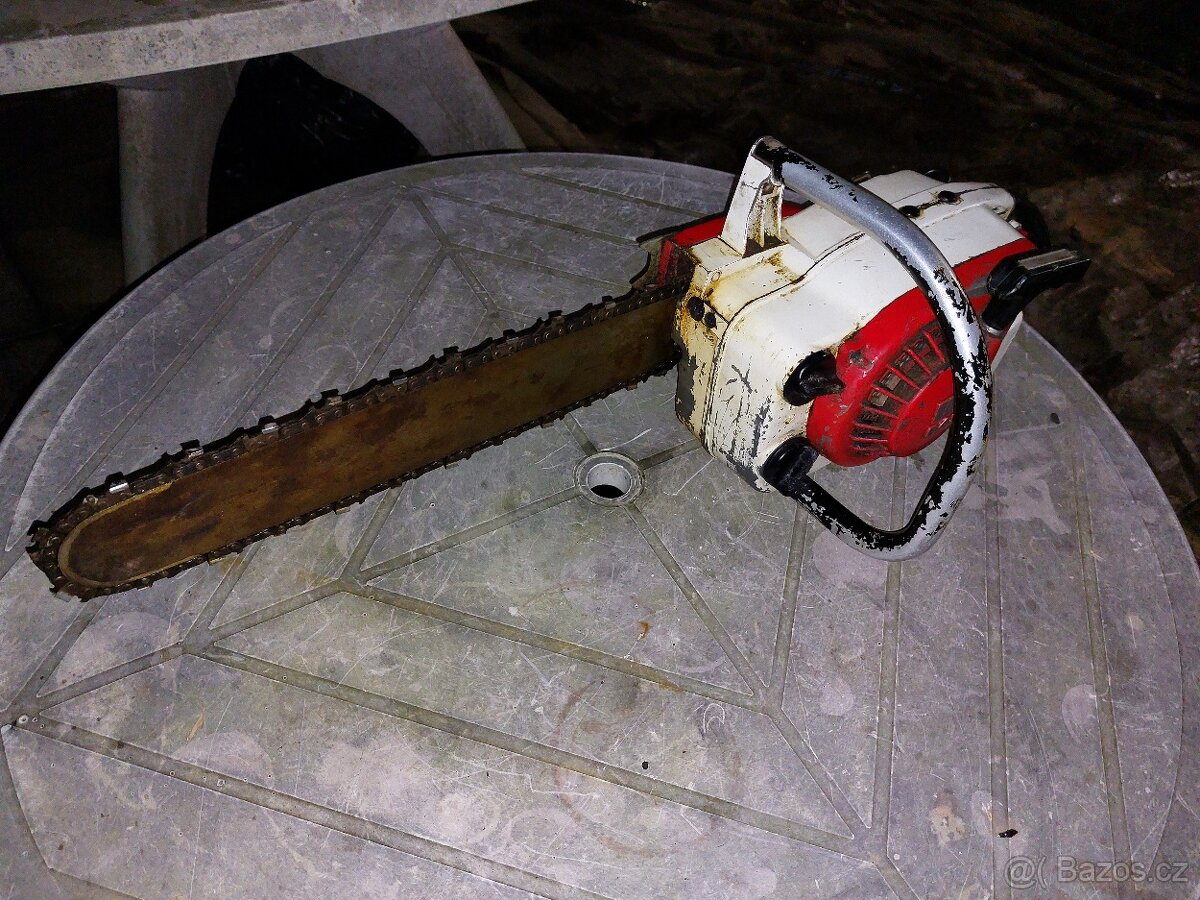 Historická motorová pila SOLO 640 - 2