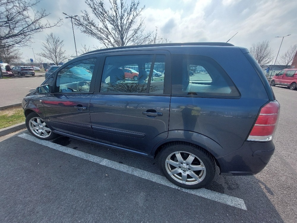 Prodám Opel Zafira 1,9 CDTi - 2