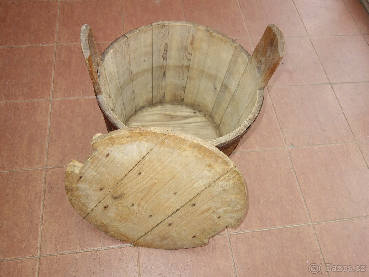 Dřevěné vědro, putna, soudek s deklem - 2