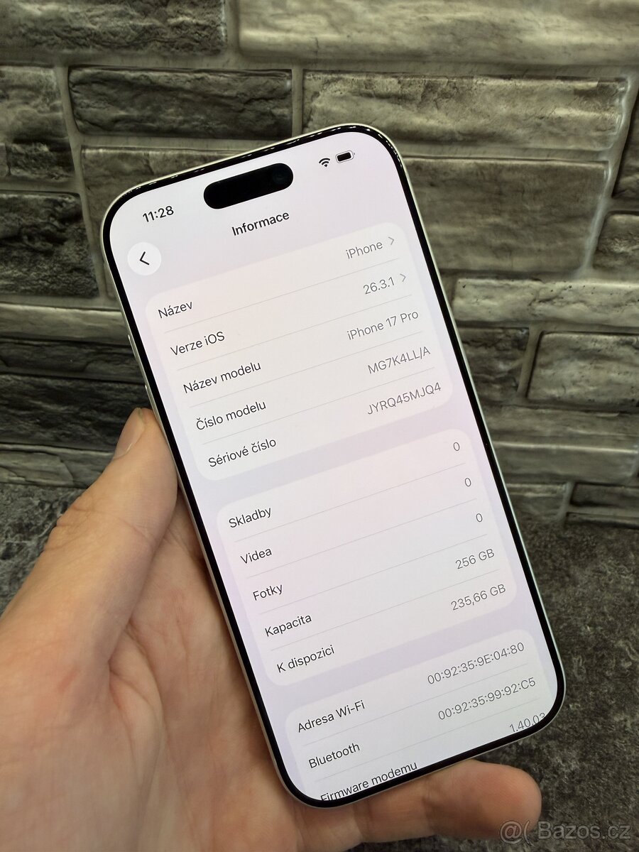 iPhone 17 Pro 256GB Silver, baterie 100%, e-sim - 2