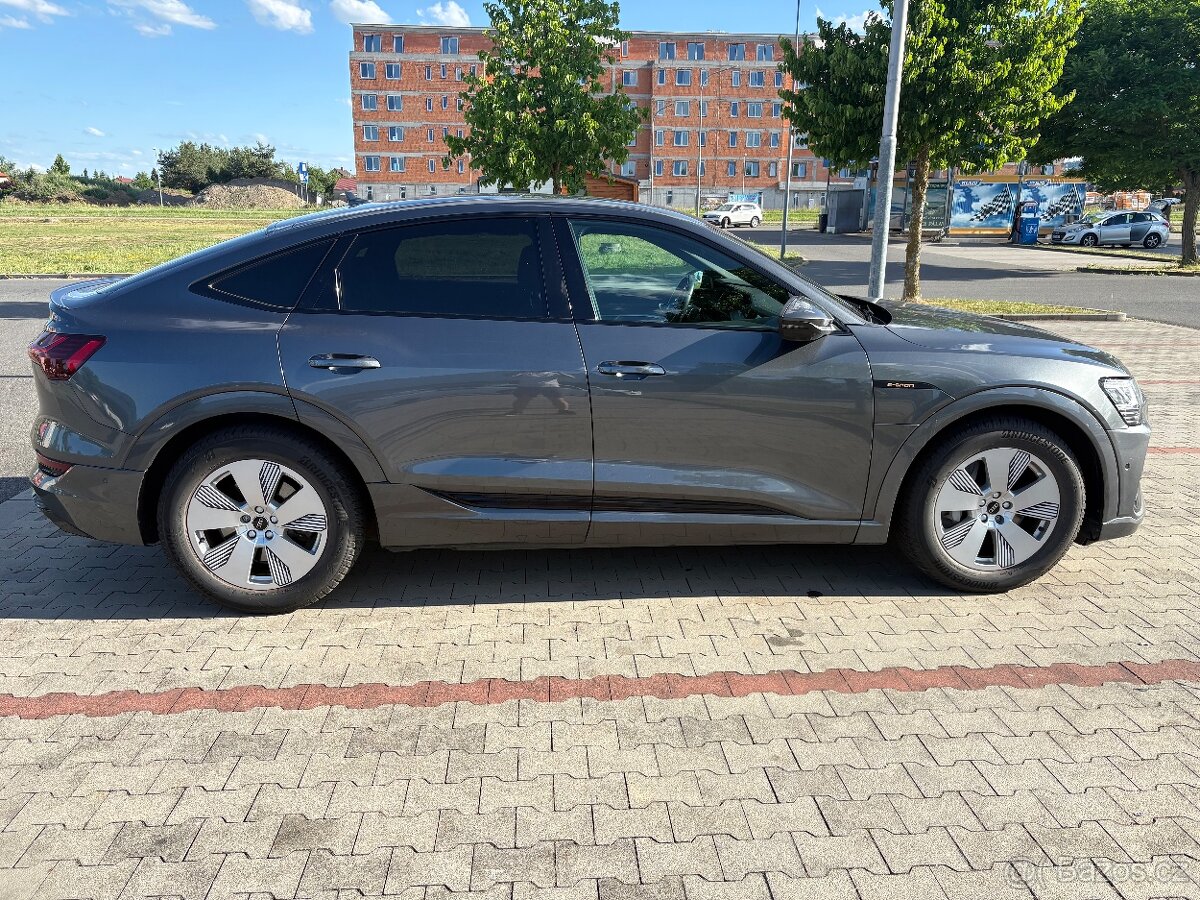 Audi Etron Sportback SLine - 2