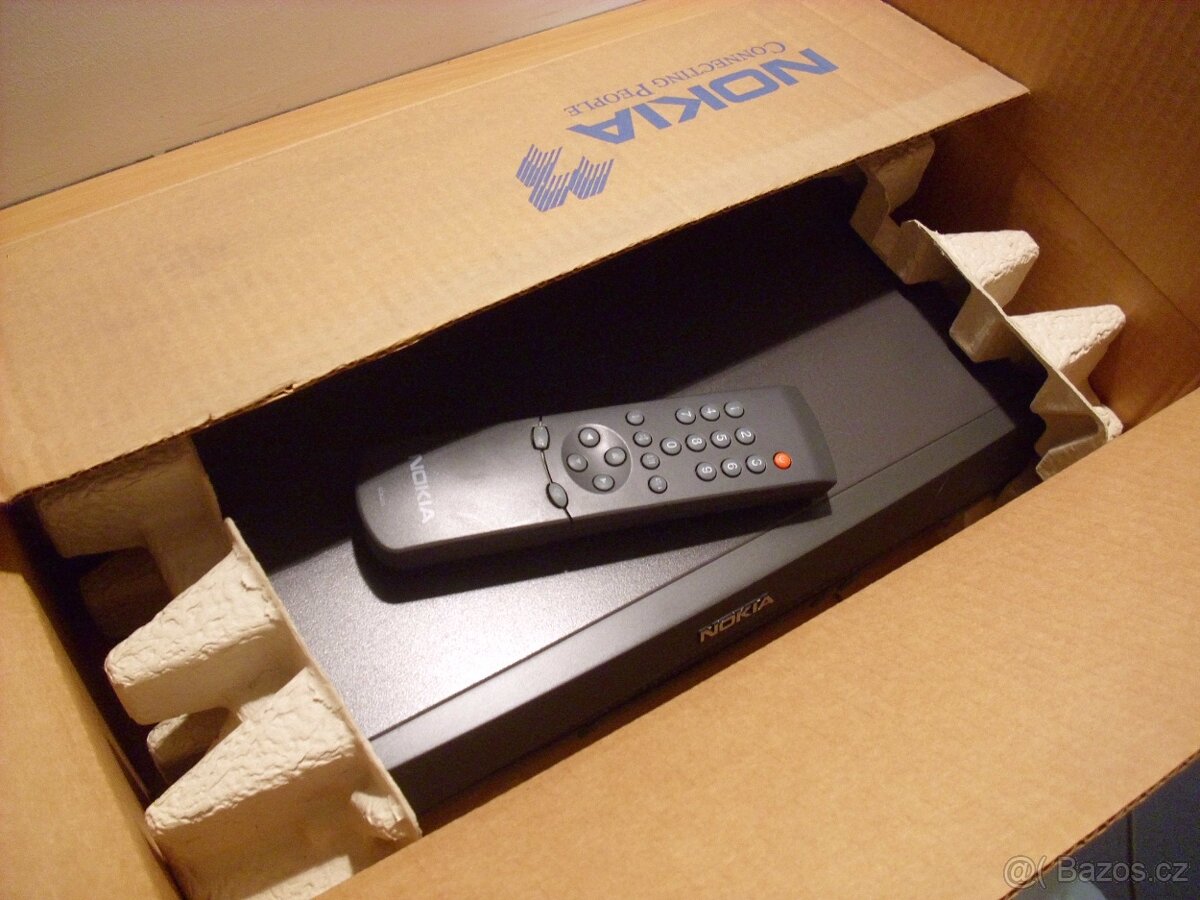 NOKIA Sat 8000 - 2