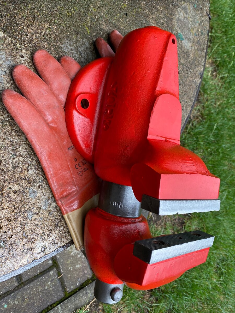 Svěrák York 125 - 2