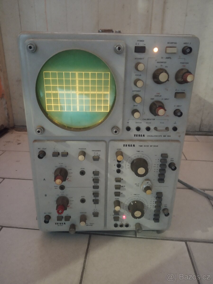 Osciloskop TESLA - 2