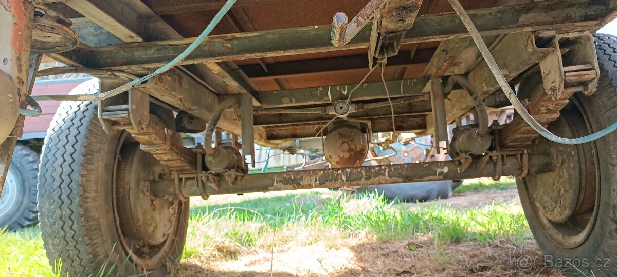 Vlek, vlečka, vozík, dvoukolka za traktor - 2