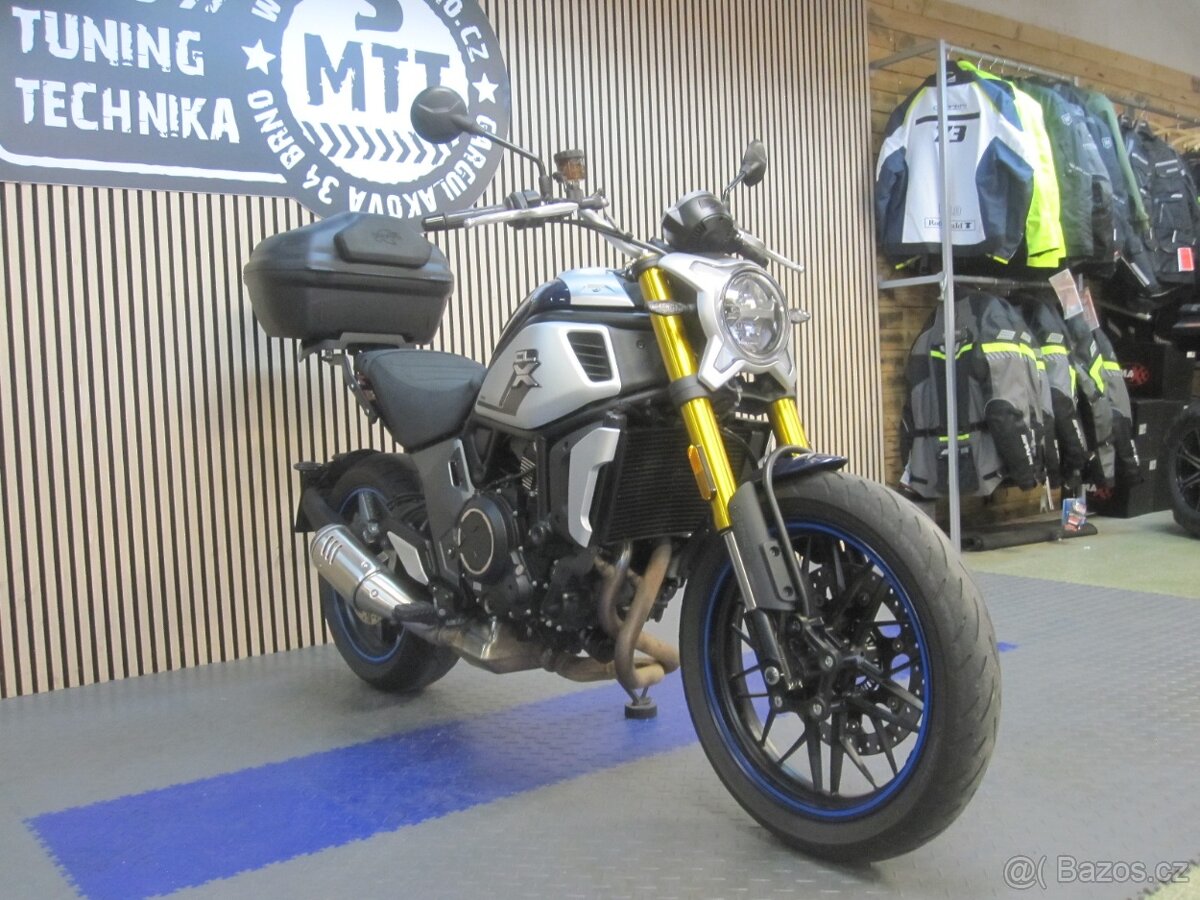 CFMOTO 700CL-X Heritage - 2