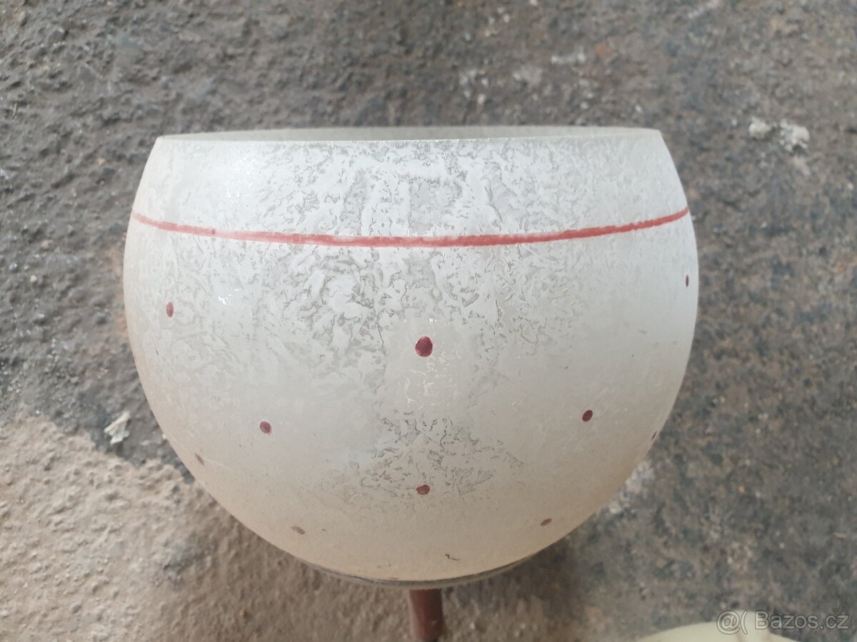 Lustr - 2