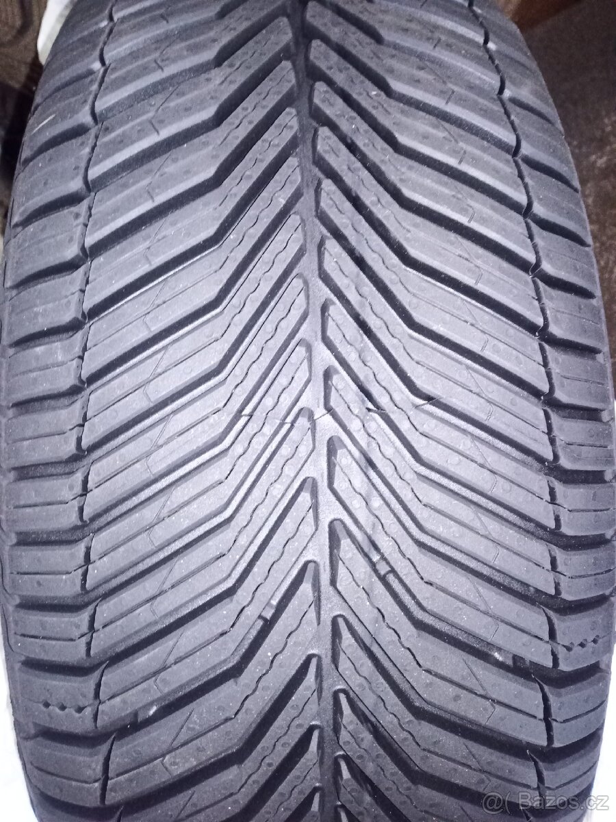 225/50R17 98V CROSSCLIMATE 3 - 2