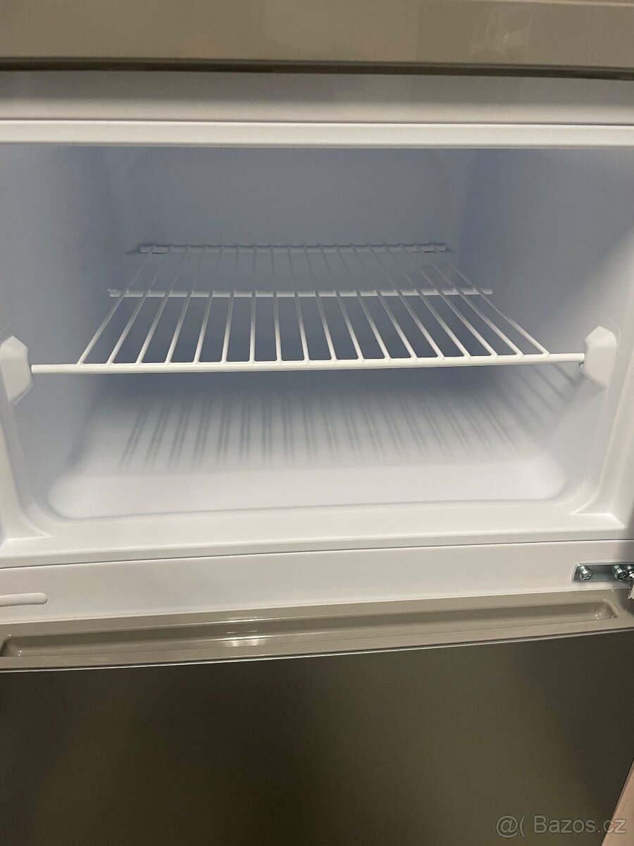 Nová lednice BEKO RDSA240K40SN - 2