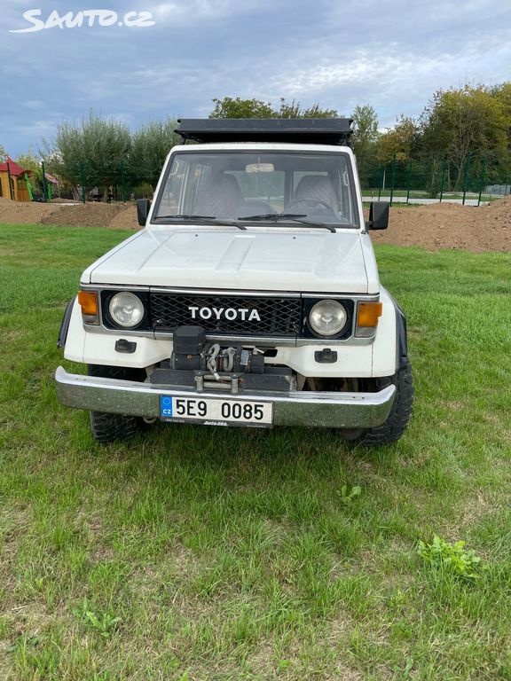TOYOTA LAND CRUISER ŘADY 70 - 2