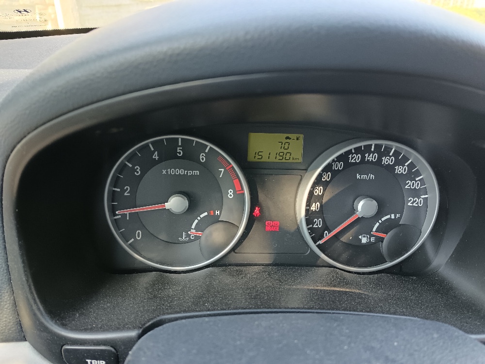 Hyundai Accent 1.4i - 2