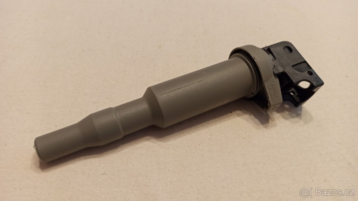 Zapalovací cívka BOSCH pro BMW 12137559842 - 0221504801 - 2