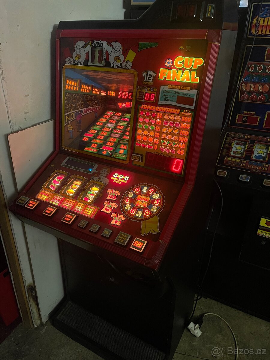 Výherní automat final cup /fotbal/ - 2