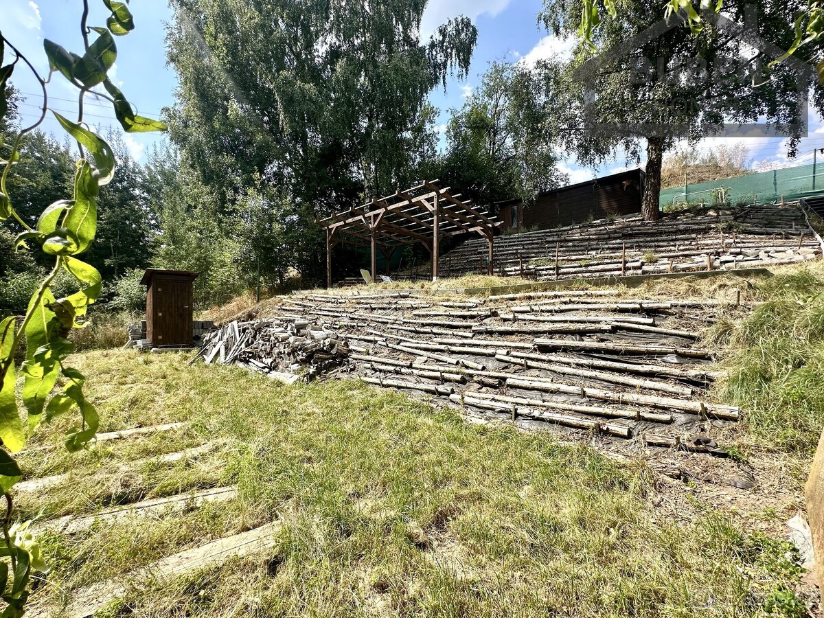 Zahrada (365m2) s chatou (16 m²) - Tachov, ul. Příčná - 2