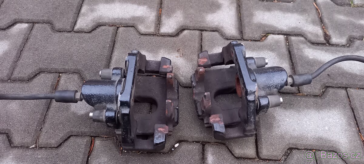 Bmw M3 e92 zadní brzdiče - 2
