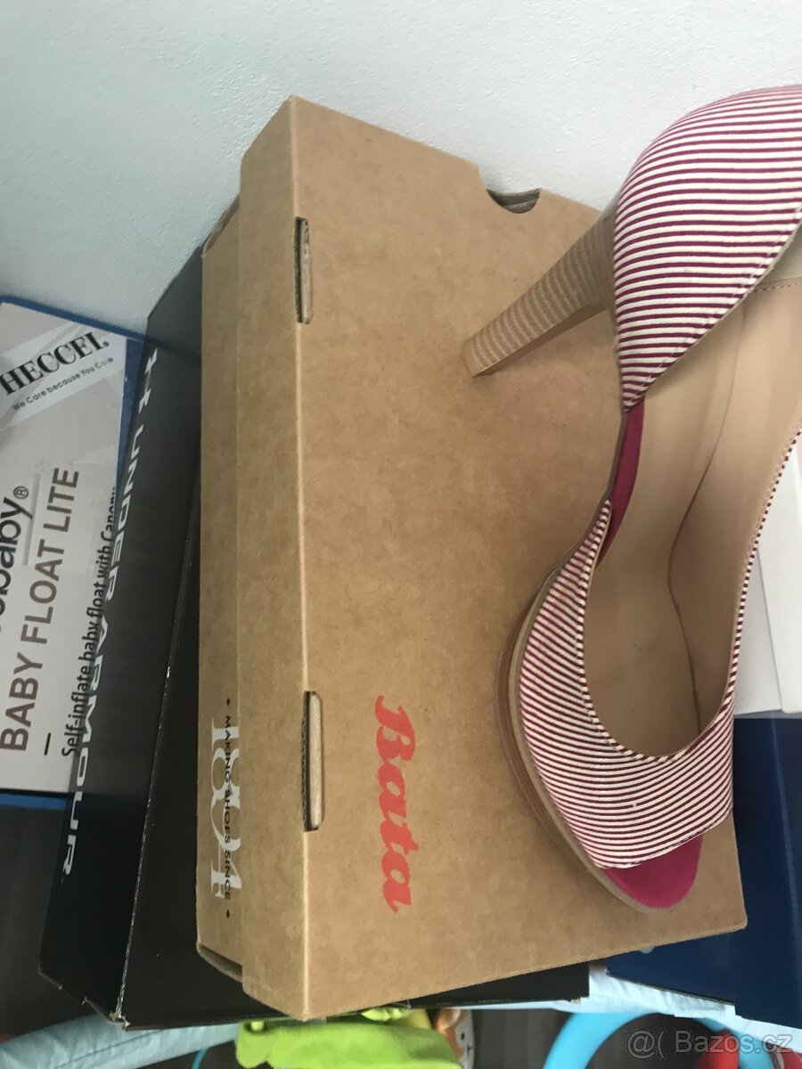 Boty-lodičky na vysokém podpatku Baťa č.39 - 2