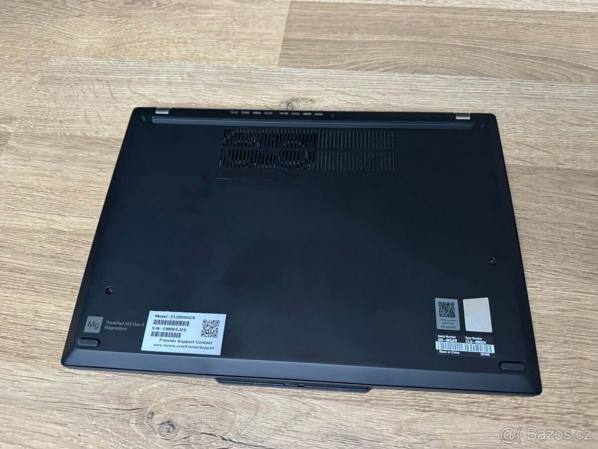Lenovo Thinkpad X13 Gen 4 AMD - 2