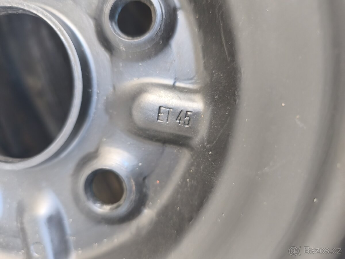 Toyota plechová kola 5x114.3ET45 - 2