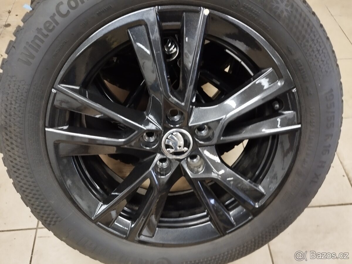 SADA ZIM. KOMPLETŮ AL. 6 J x 16 ET 45 - 5 x 100 na Š. FABIA - 2