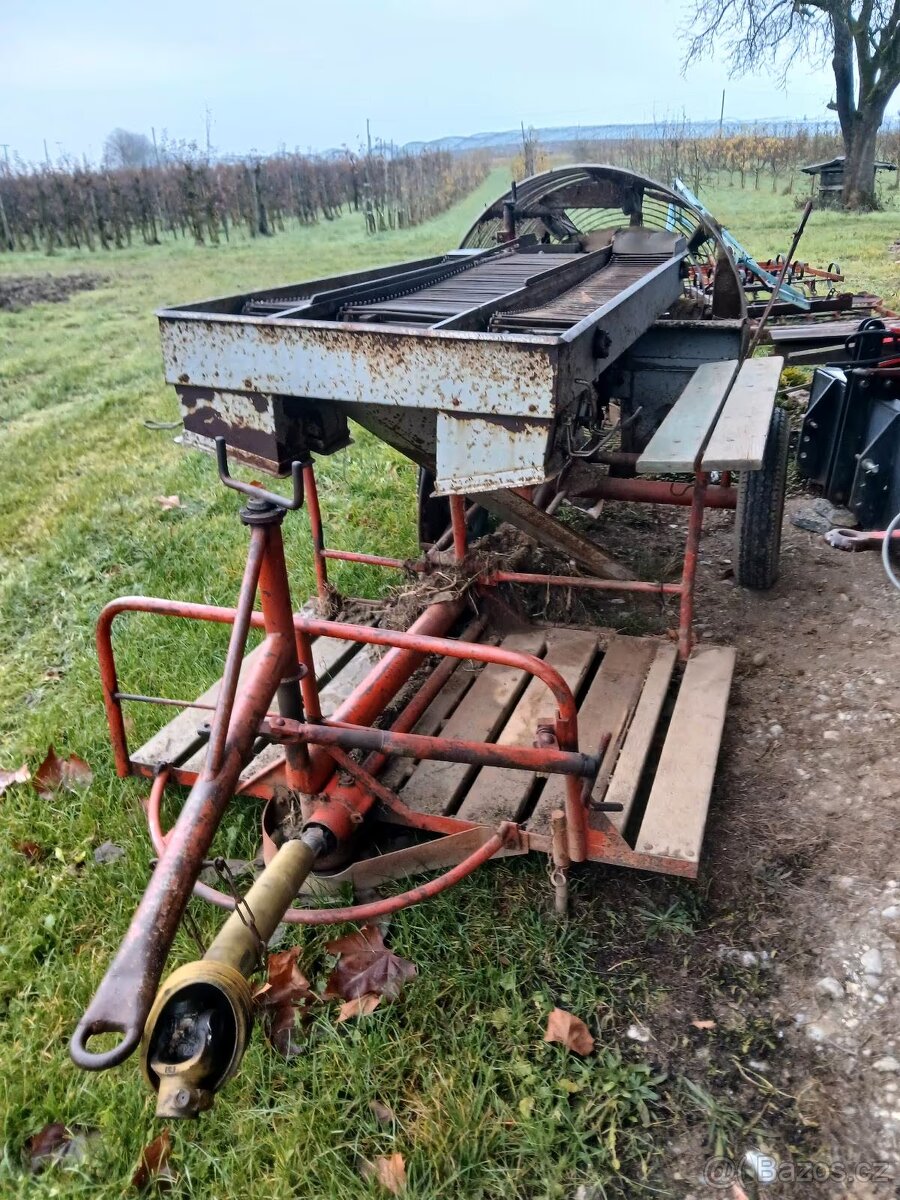 Bramborový kombajn Niemeyer Samro - 2