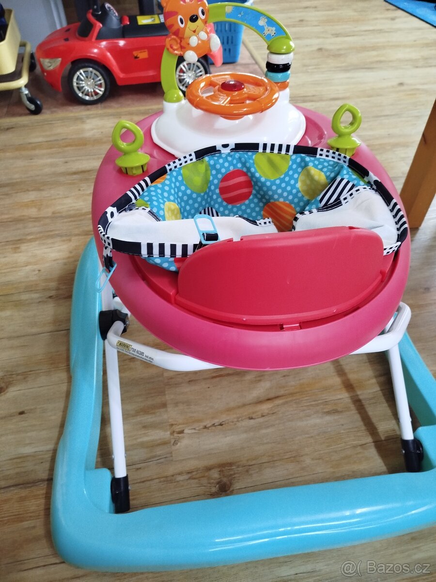 Dětské chodítko - 2