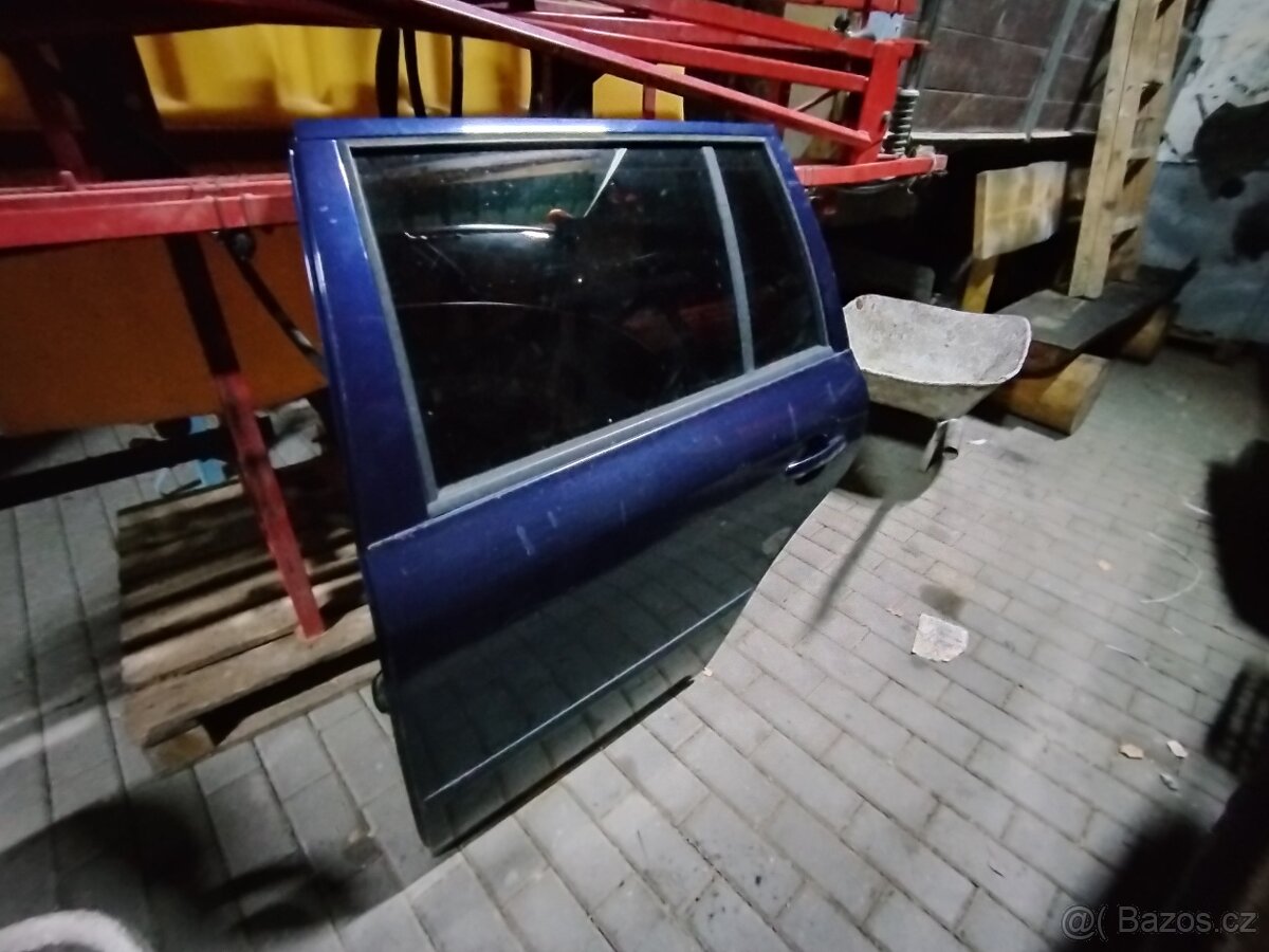 Zadní levé dveře Octavia 1 - 2