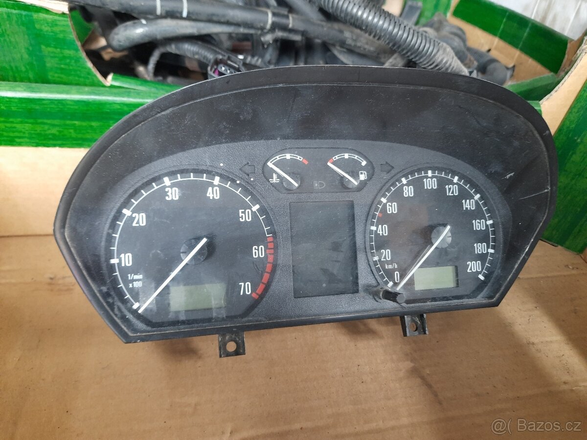 Budíky 1,2 HTP Škoda Fabia I - 2