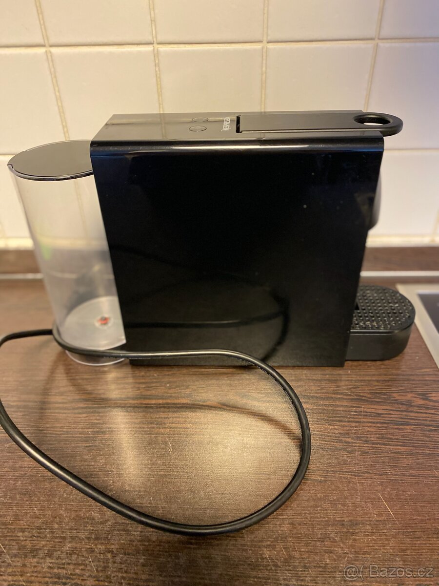 Kávovar Nespresso - 2