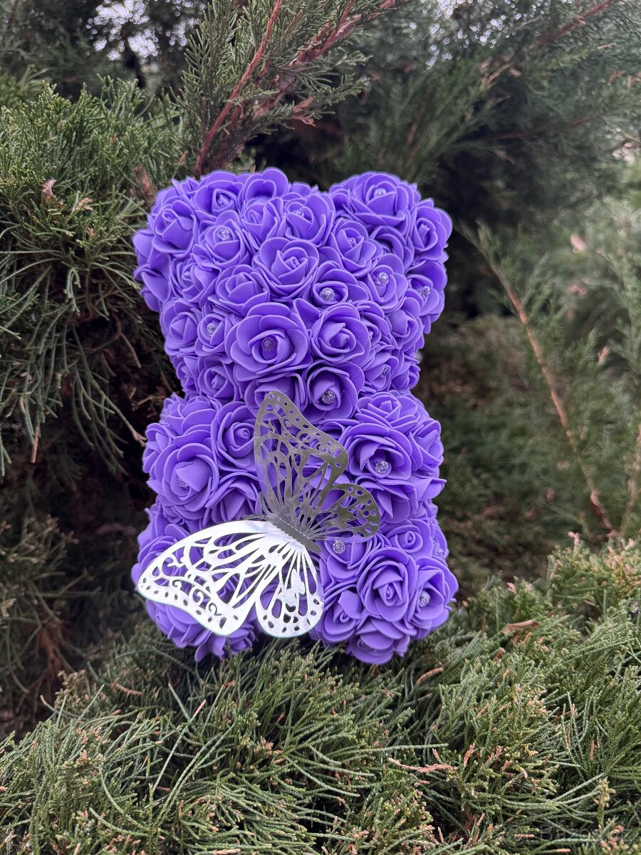 Medvídci z růží - 2