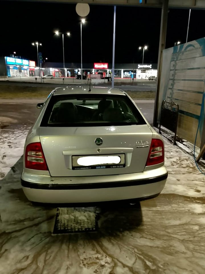 Škoda Octavia - 2