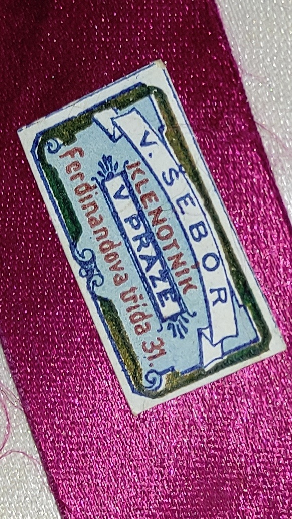 Stříbrné lžičky - 2