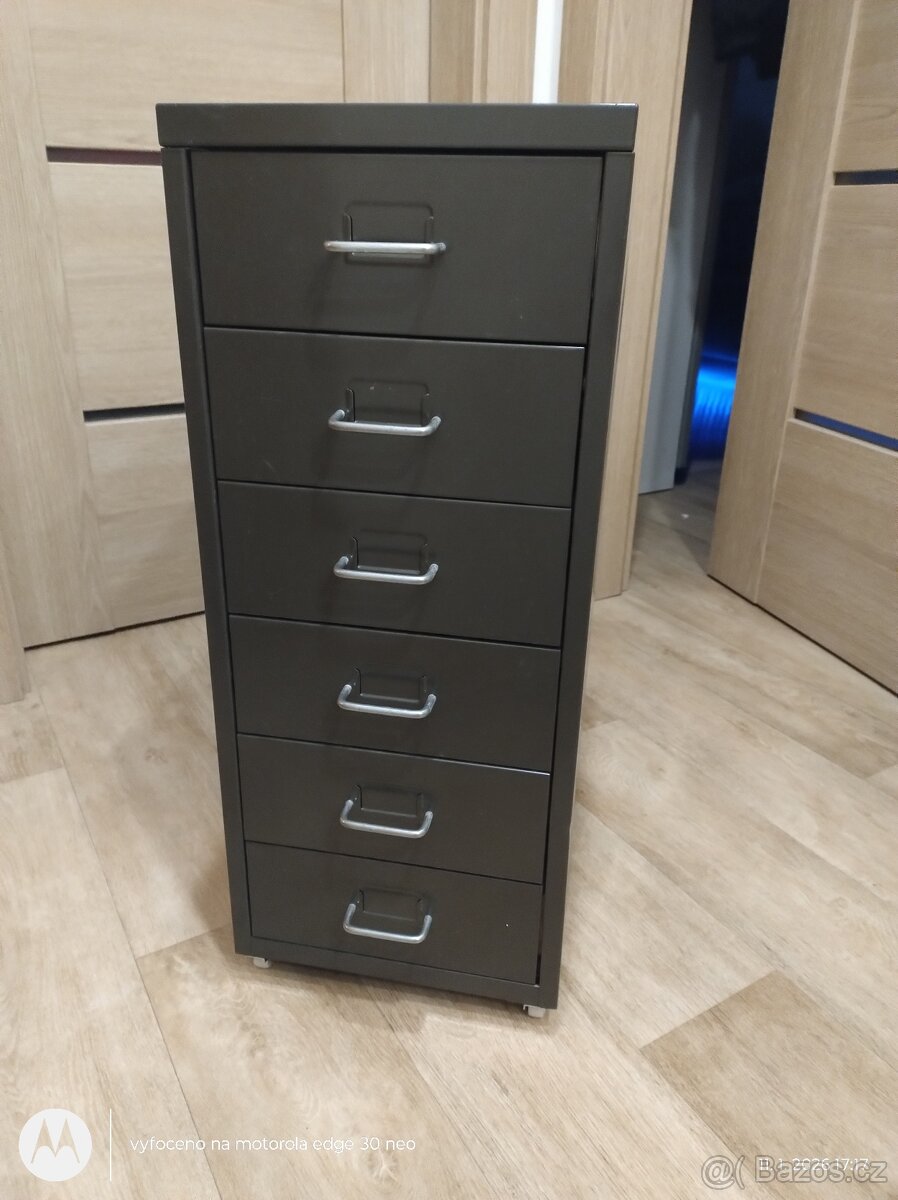 Kontejner pod psací stůl - 2