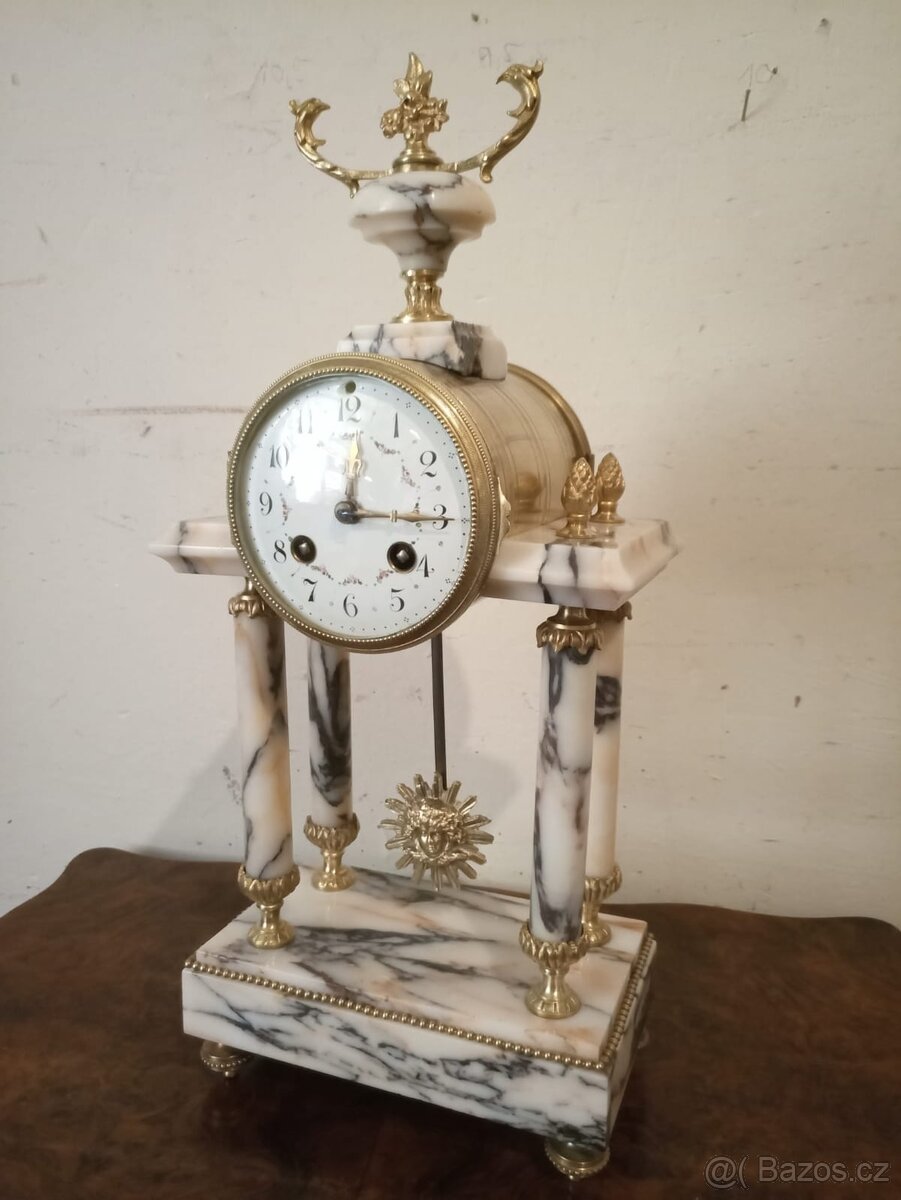 Sloupkové hodiny - 2