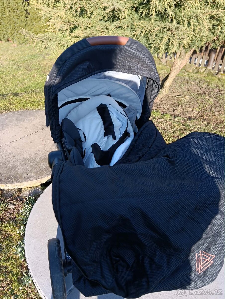 Prodám kočárek - 2