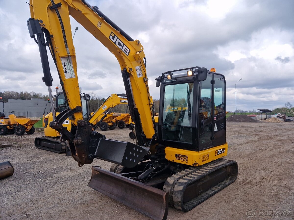 JCB 57C-1 – 2016 – 5000 mth - 2