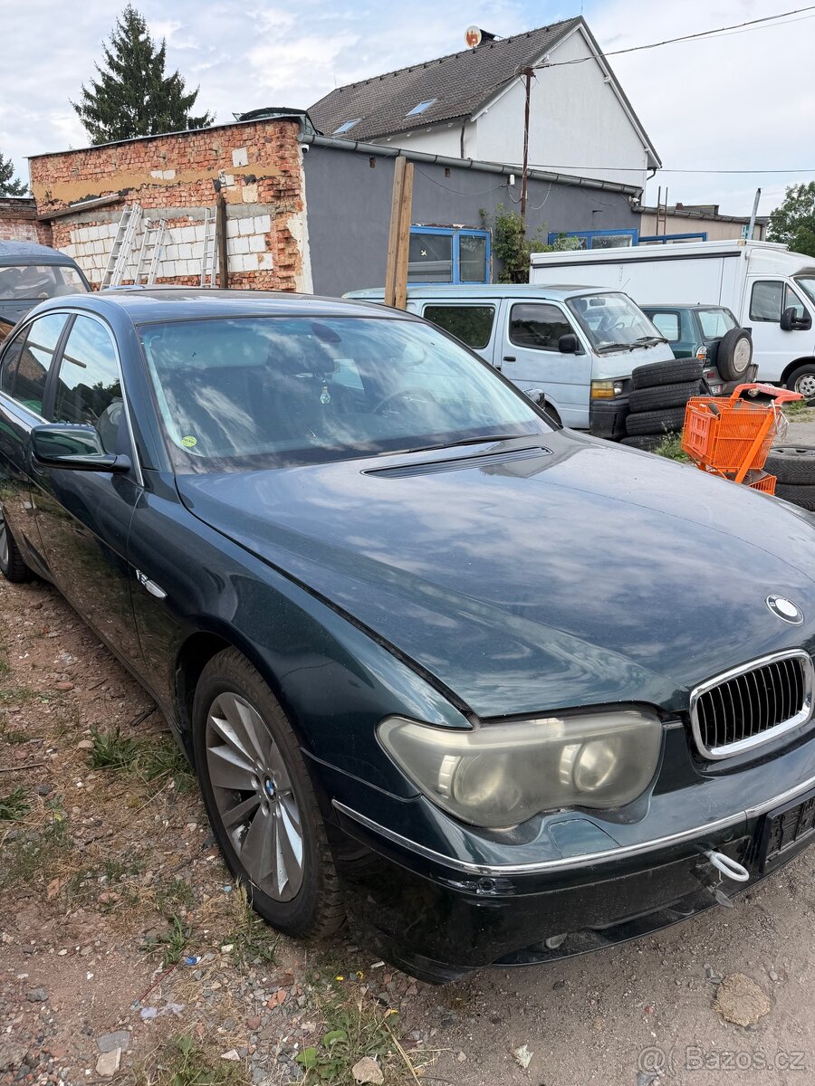 BMW 735i V8 3.6i 200 kW - 2