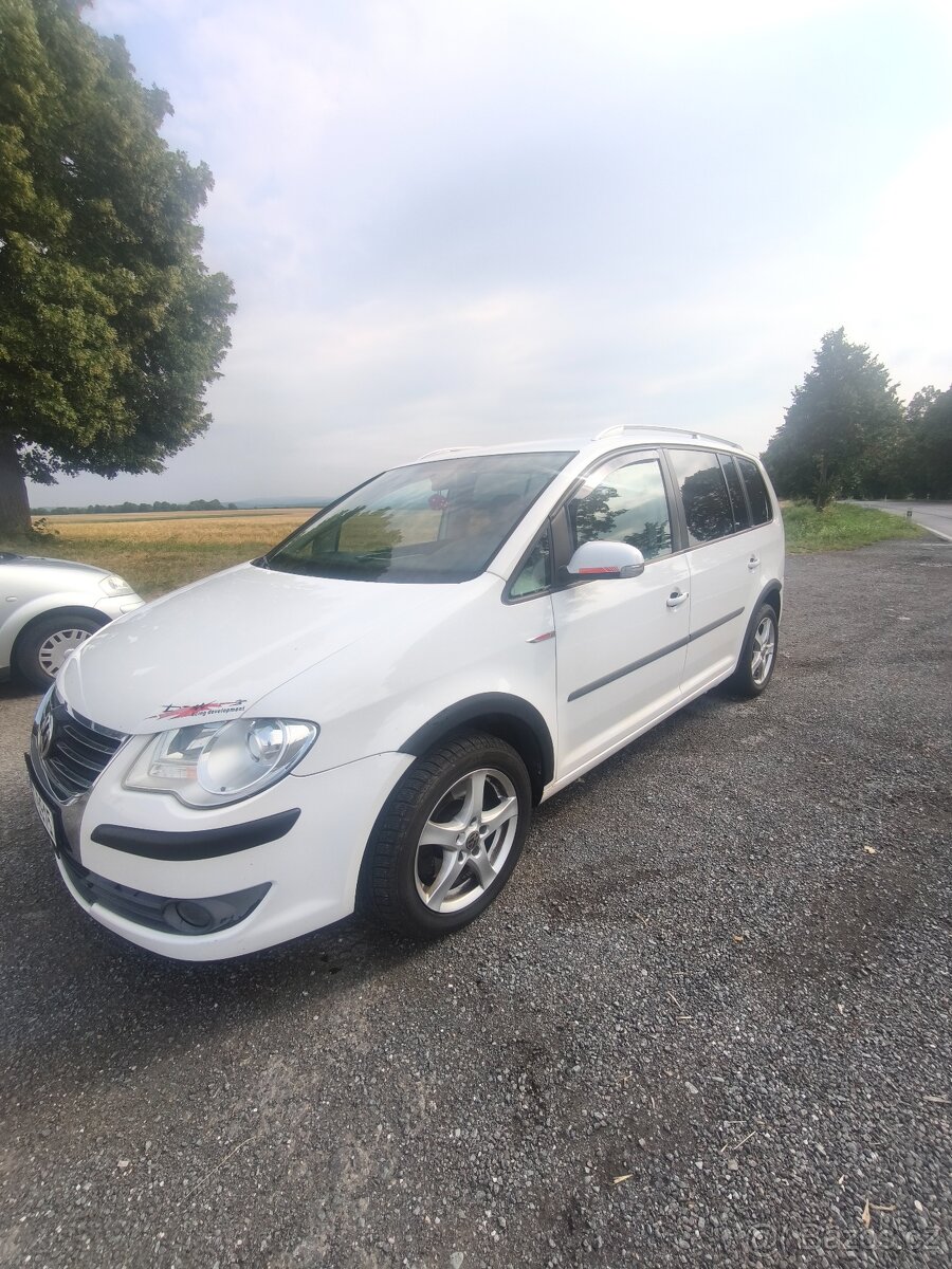 VW TOURAN 2.0 TDI 125KW - 2