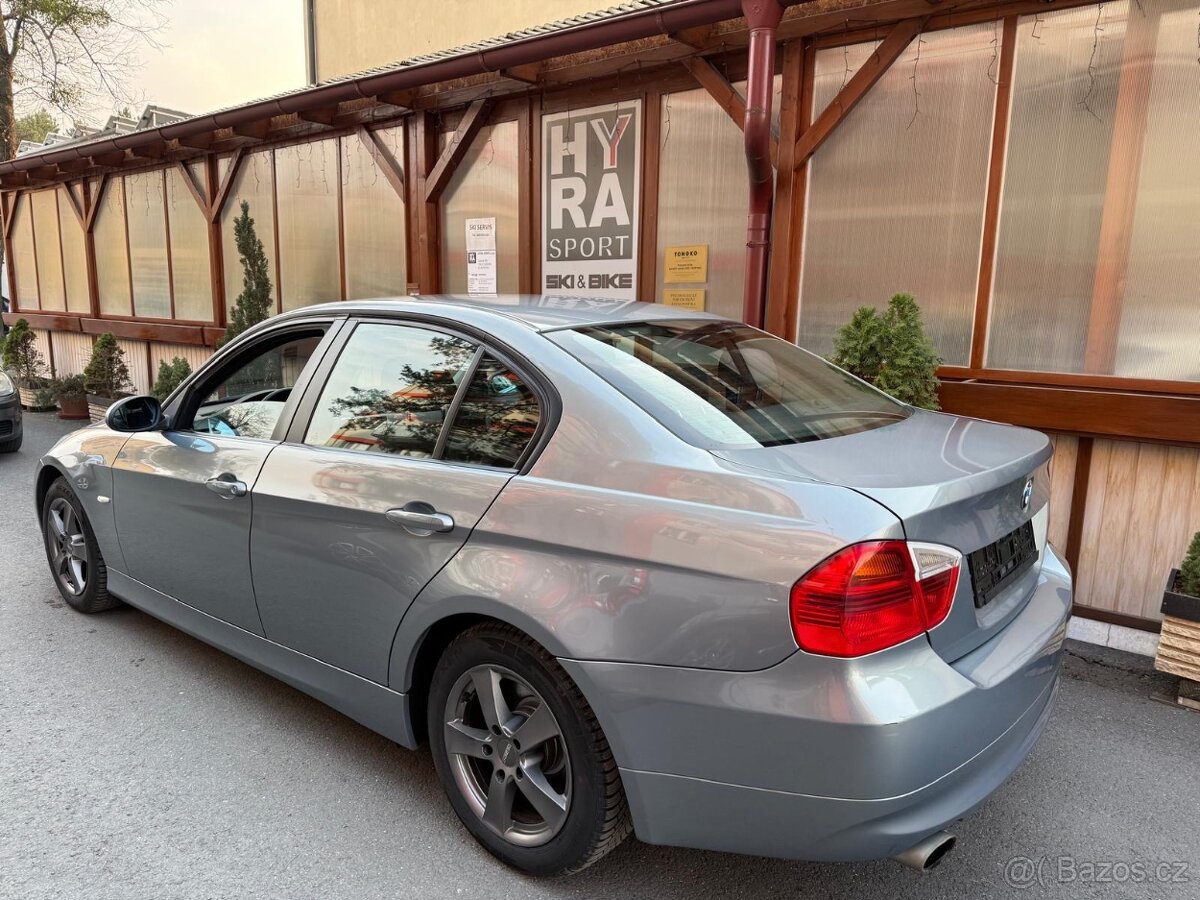 BMW 316i E90 - 2