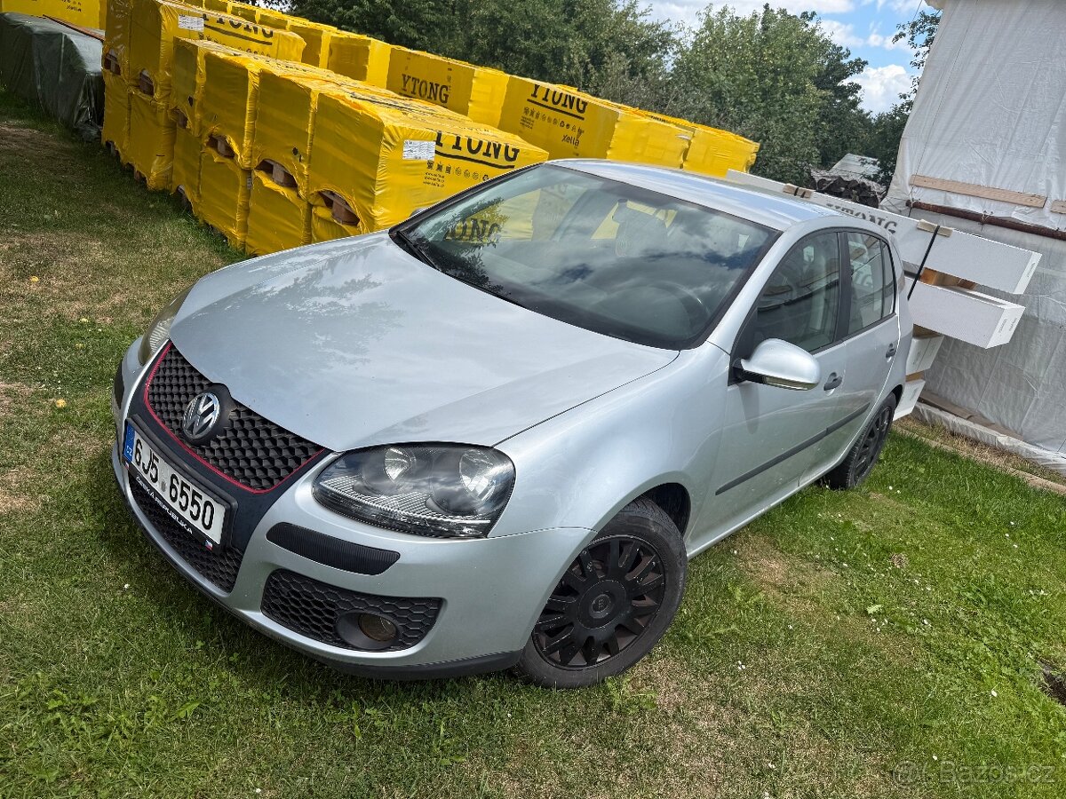 Golf 5 - 2