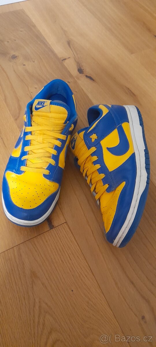 Nike - 2