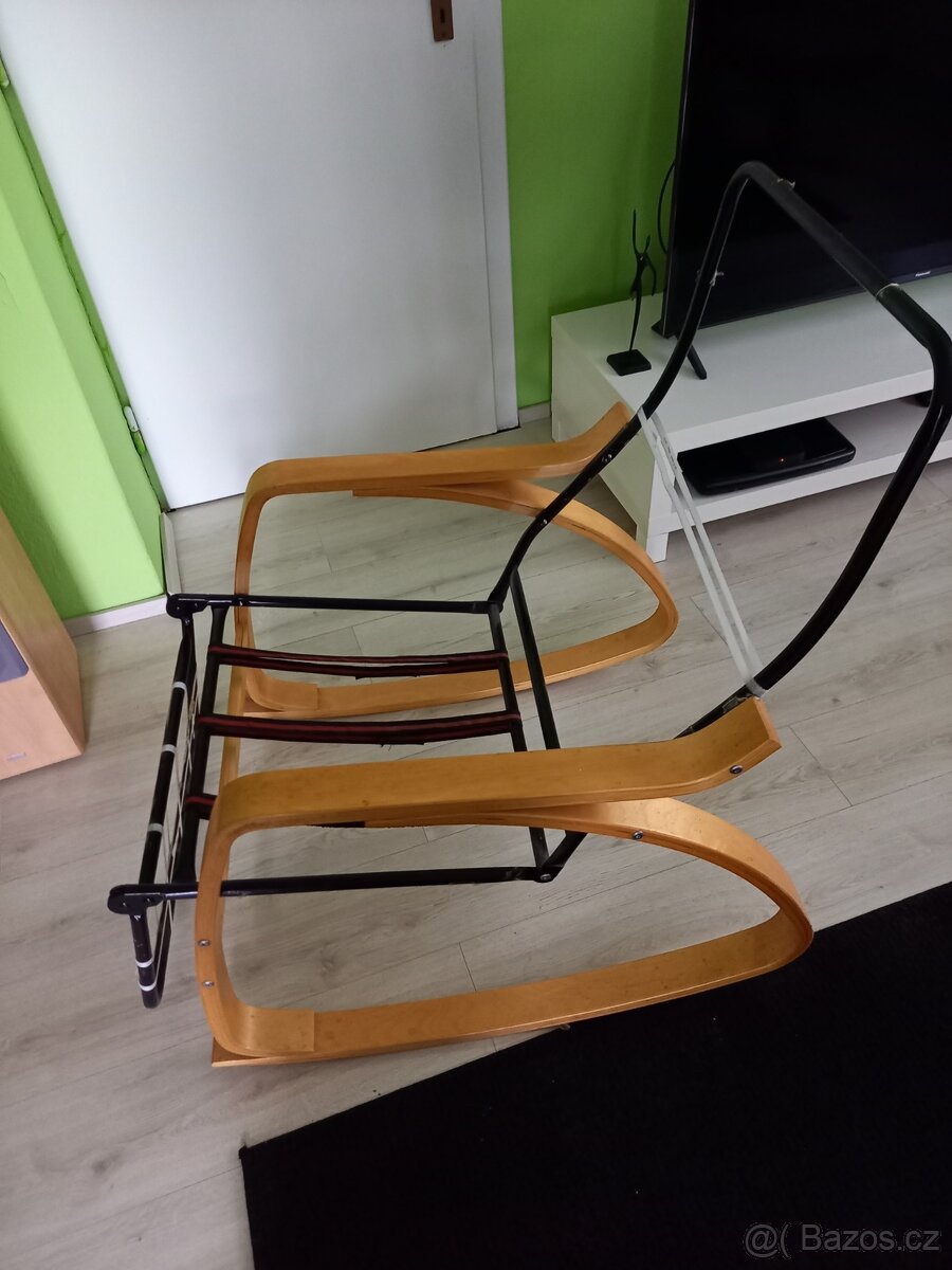 Prodám kostru houpacího křesla. - 2