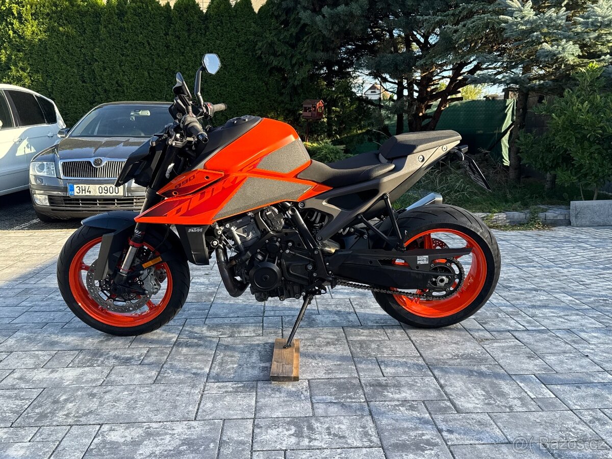 KTM Duke 990 Tech Pack 90 kW - 2