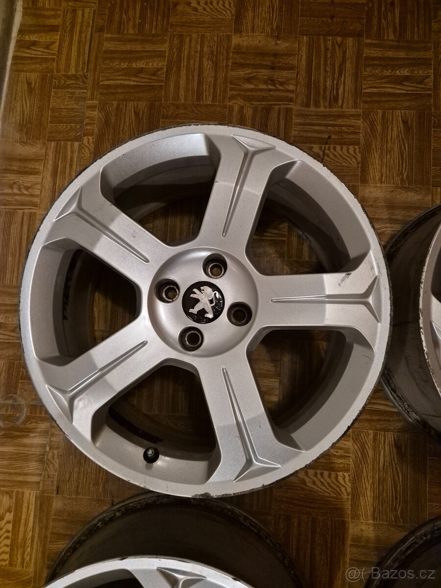 Predam 4 hliníkové kolá Original peugeot 308 lincanbur 4x108 - 2