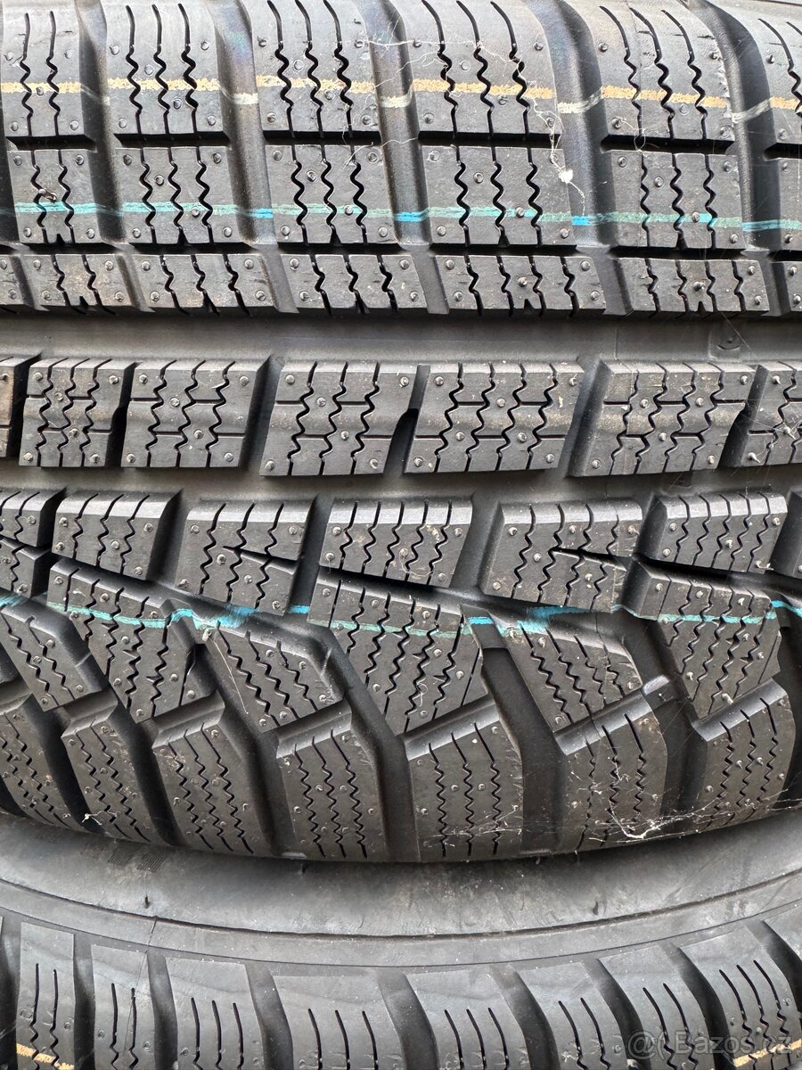 Hankook icept evo2 205/55 R17 - 2