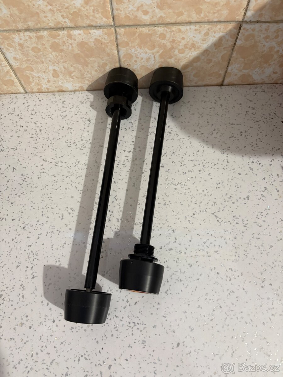 KTM SMC 690 R / enduro padáky do os kol - 2