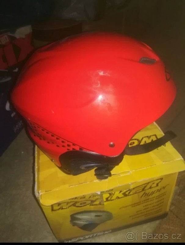 Lyžařská/snowboardová helma - 2