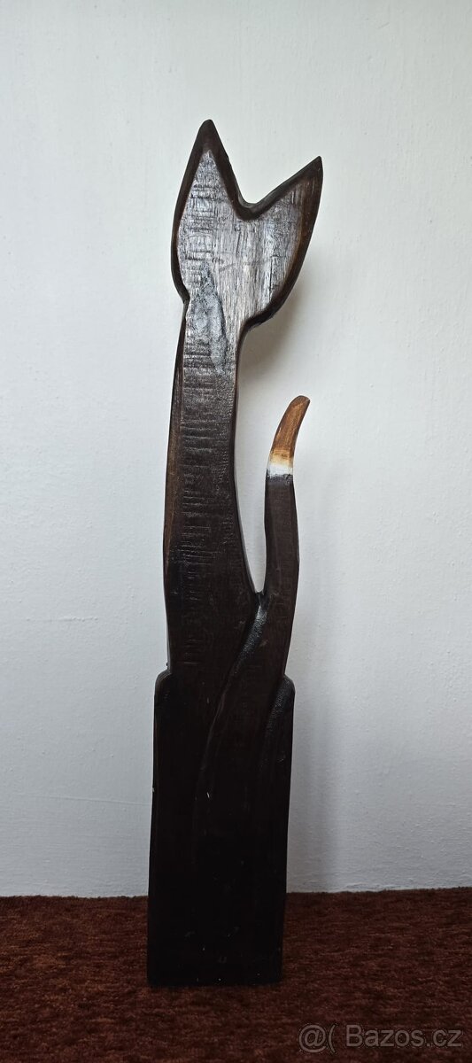 Ručně vyřezávaná kočka - ZÁNOVNÍ - 2