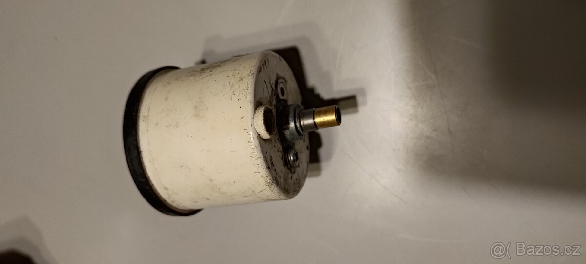 Manet Korado tachometry - 2