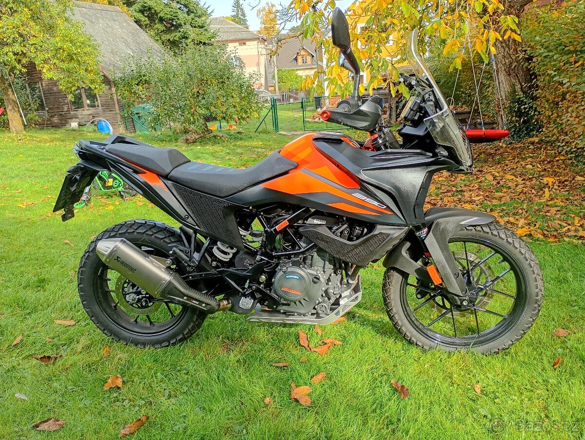 KTM 390 Adventure – r.v. 2021, v provozu od 2022, 7 800 km - 2